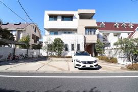 シャルム国立の外観画像