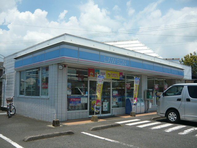 ローソン鹿屋札元二丁目店まで200m