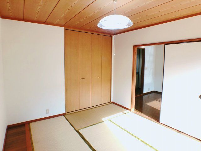 ベッドルーム