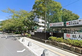 近くに施設あり