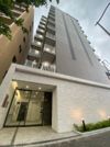 エグゼ江坂の外観