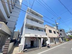 クイーンズ中広の外観画像