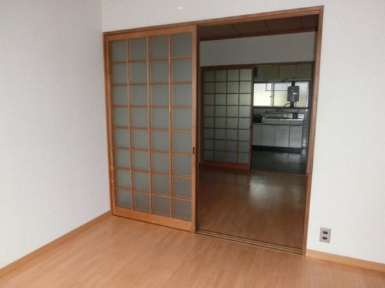 ベッドルーム