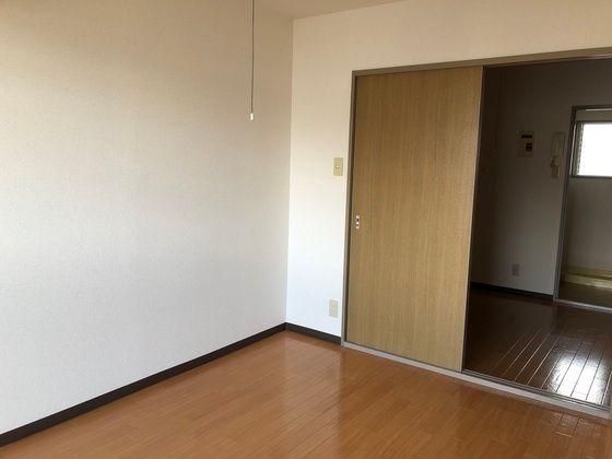 ベッドルーム