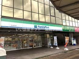 ファミリーマート堅田駅前店(コンビニ)まで296m