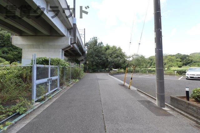 近くに施設あり