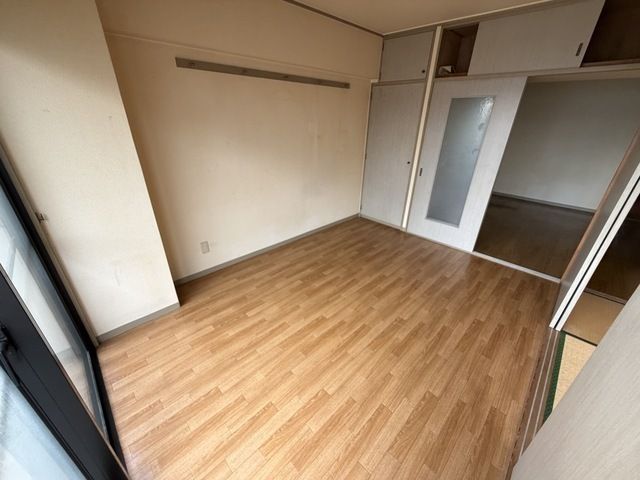 ベッドルーム