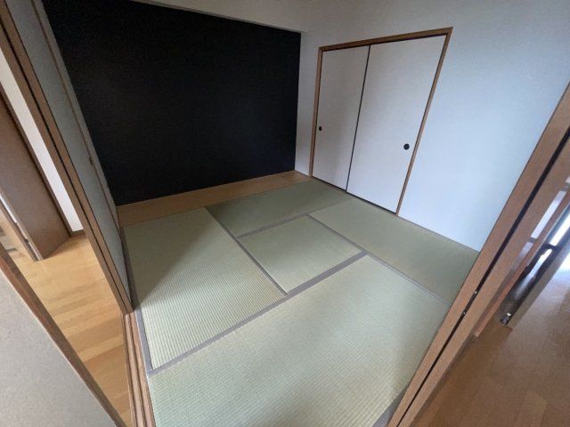 ベッドルーム