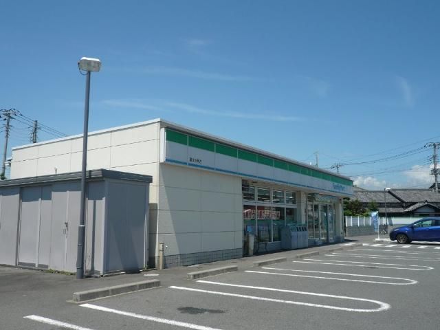 その他「ファミリーマート富士松岡店まで581m」