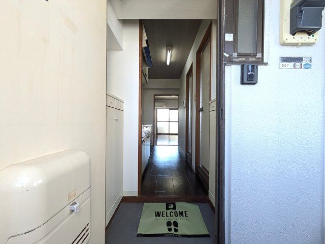 玄関