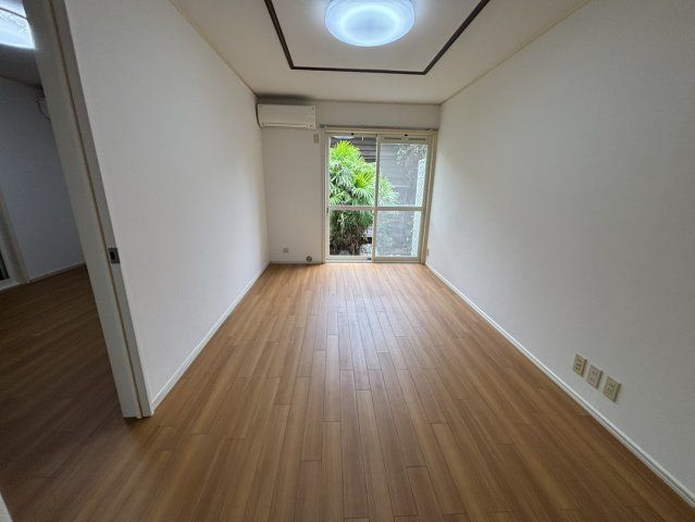 洋室