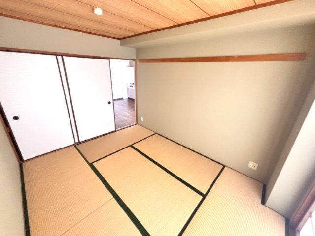 ベッドルーム