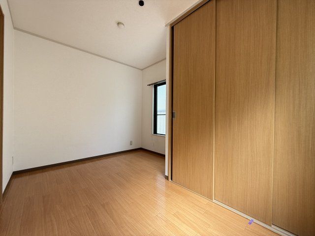 ベッドルーム
