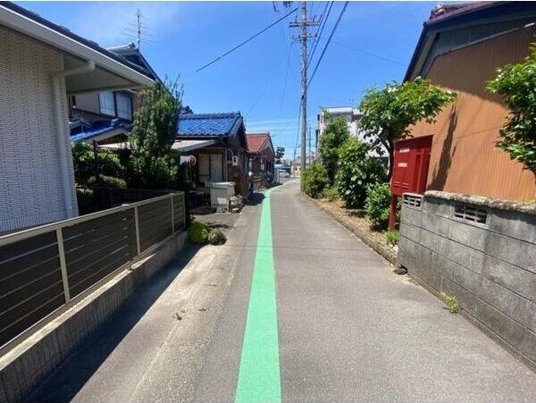 近くに施設あり