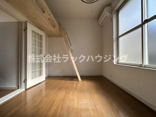 洋室