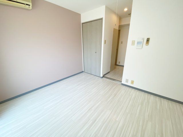 ベッドルーム
