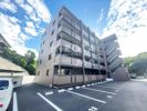 Glan Regale 折尾の外観