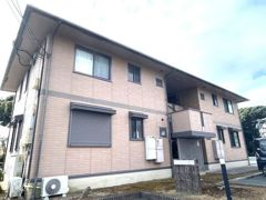 リビングタウン佐鳴 Bの外観画像