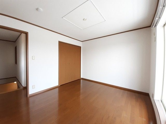 ベッドルーム