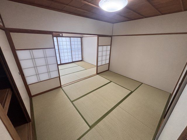 ベッドルーム