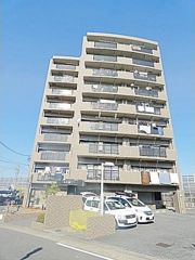 ファミーユ植田東の外観画像