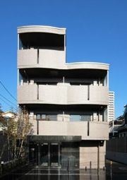 ルーブル駒沢大学参番館の外観画像