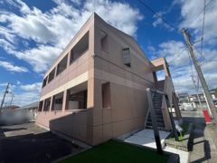 トレヴィアンの外観画像