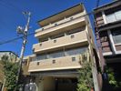Raffine御所西の外観