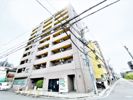 アベニューリップル小阪の外観