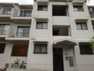グランドハイツ原 A棟の外観