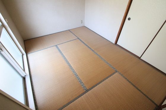 ベッドルーム