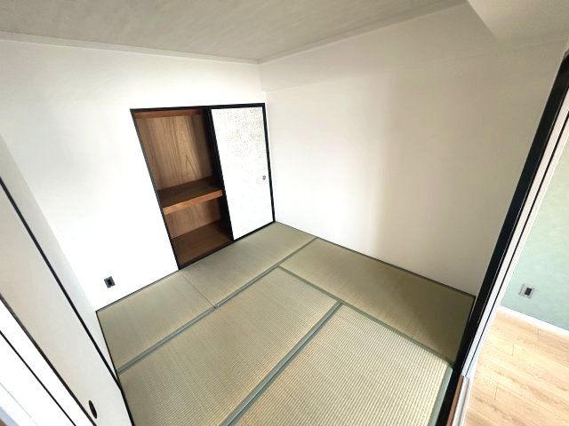ベッドルーム