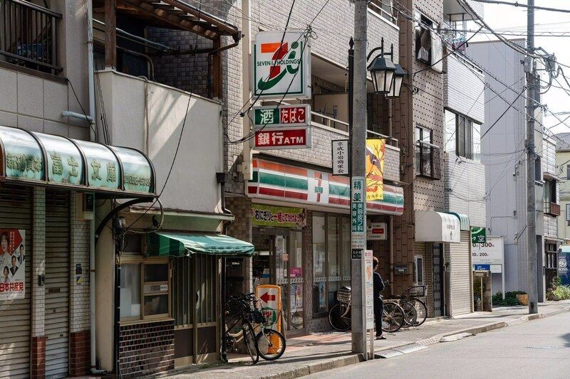 近くに施設あり