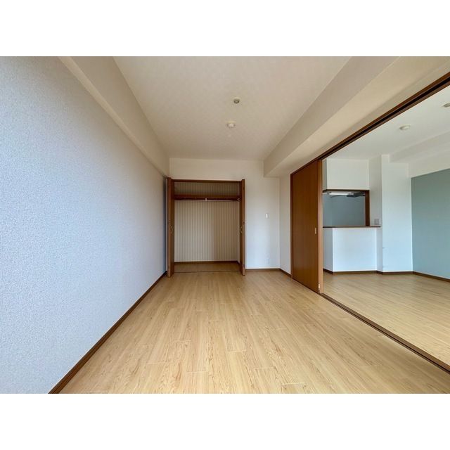 ベッドルーム