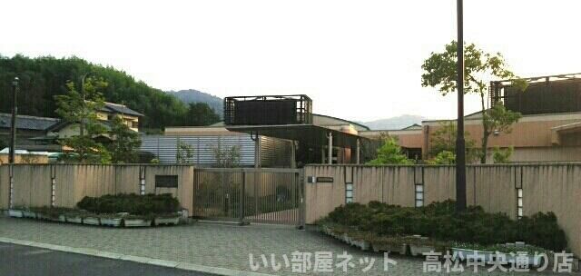 志度幼稚園さんまで980m