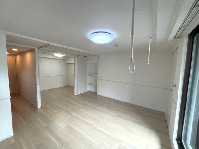 ベッドルーム