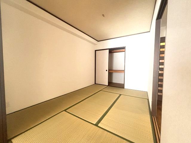 ベッドルーム