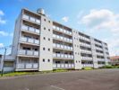 ビレッジハウス逆川1号棟の外観