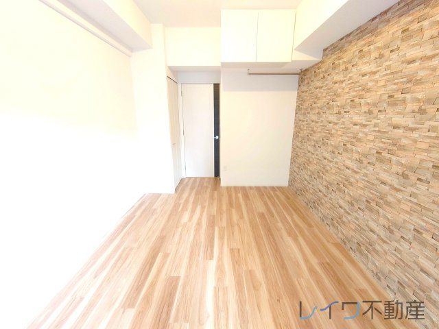 ベッドルーム