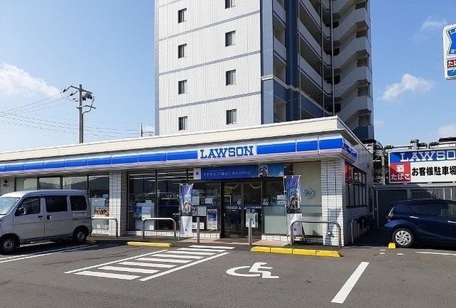 ローソンまで500m