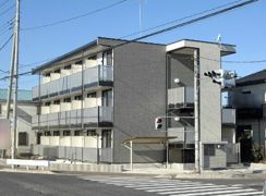 レオパレス金華苑の外観画像