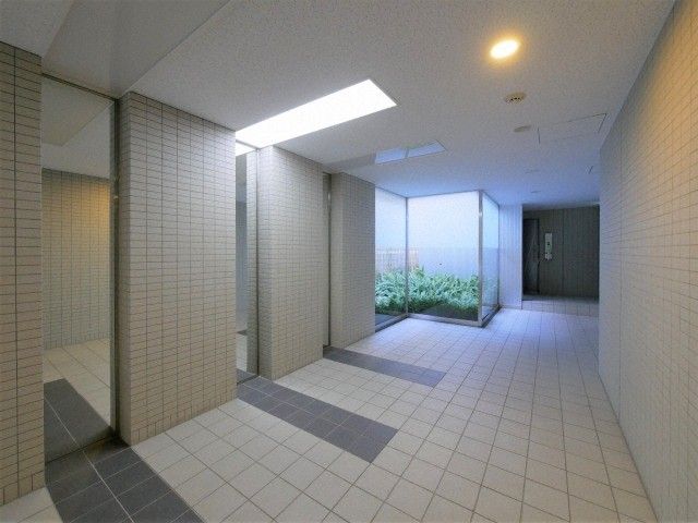 ロビー