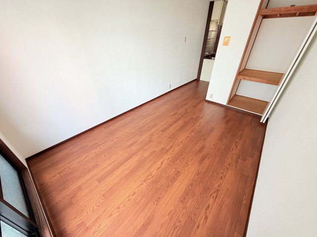 ベッドルーム