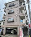 富尾マンション私部の外観