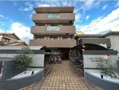 グリーンエミナンス東山の外観画像