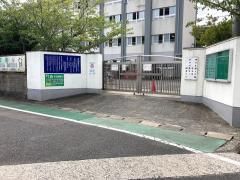 松ヶ江南小学校(230m)