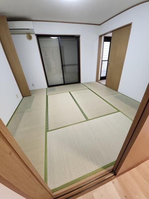 ベッドルーム