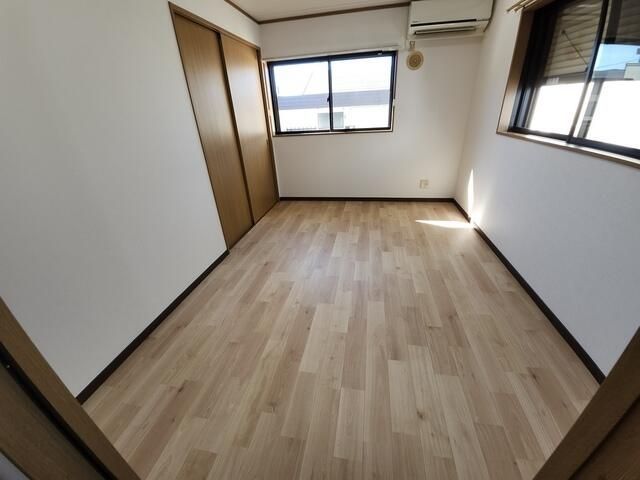 ベッドルーム