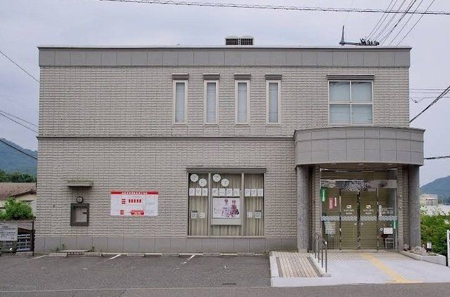 もみじ銀行　焼山南支店まで800m