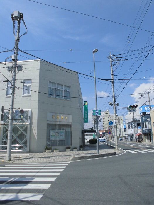 近くに施設あり